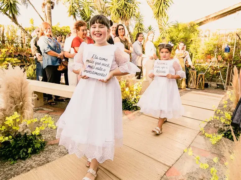 Adriana Frusciante Celebrante Social